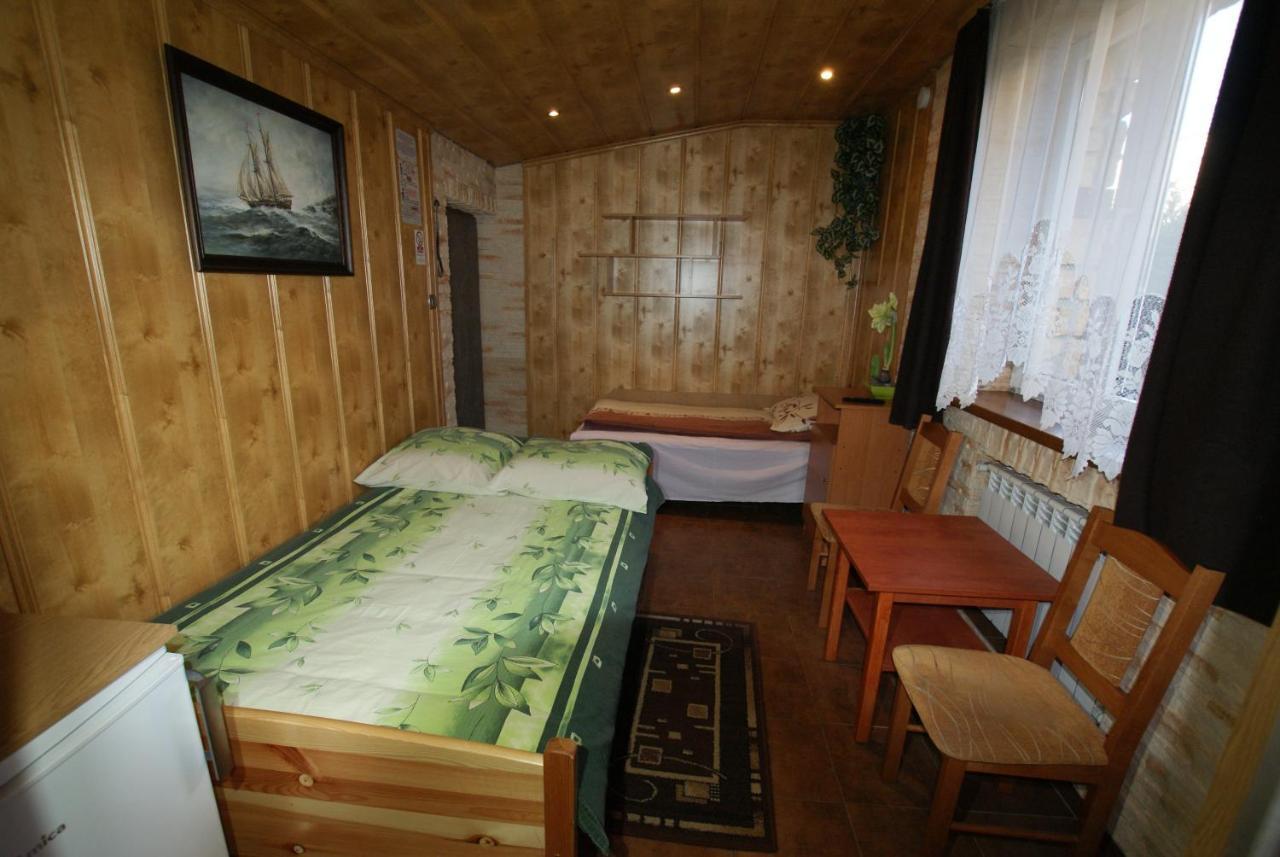 Willa U Damiana - Pokoje Noclegi Nad Morzem Mielno  Bagian luar foto