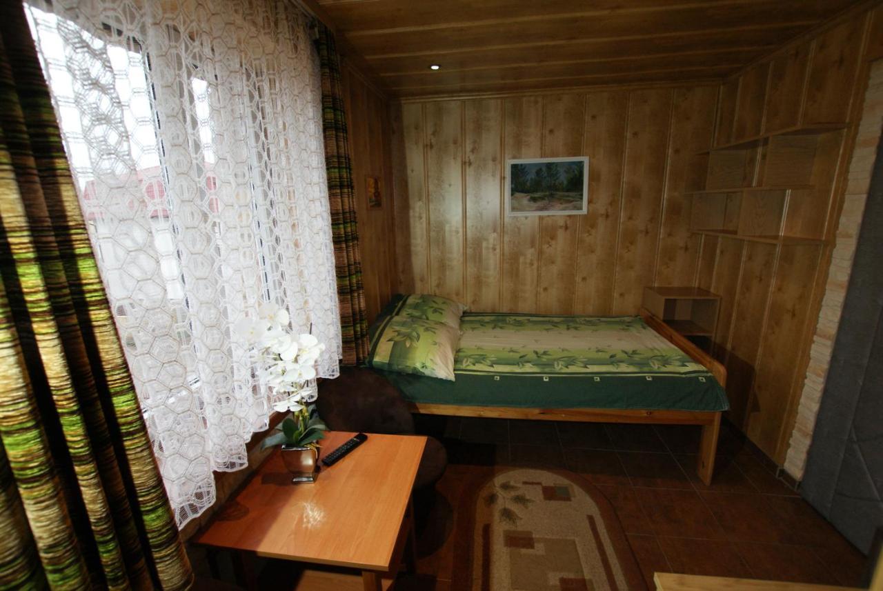 Willa U Damiana - Pokoje Noclegi Nad Morzem Mielno  Bagian luar foto