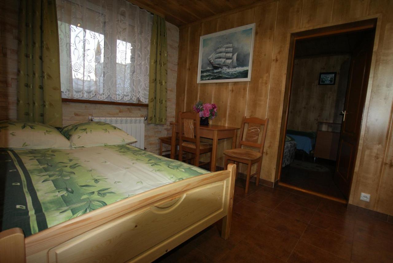 Willa U Damiana - Pokoje Noclegi Nad Morzem Mielno  Bagian luar foto