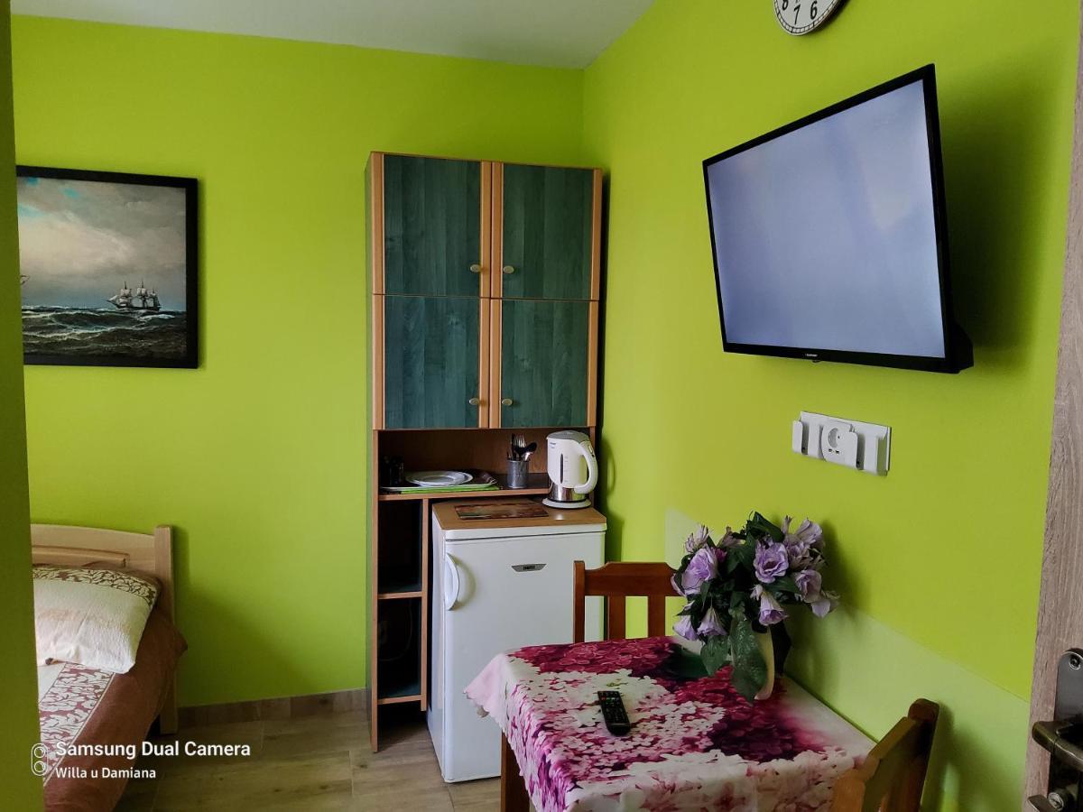 Willa U Damiana - Pokoje Noclegi Nad Morzem Mielno  Bagian luar foto